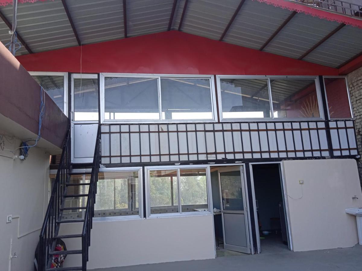 Triple1 Hostel & Homestay Rishīkesh Zewnętrze zdjęcie