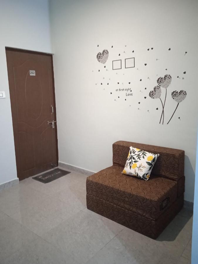 Triple1 Hostel & Homestay Rishīkesh Zewnętrze zdjęcie